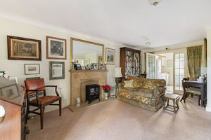 Photo 9- click for photo gallery